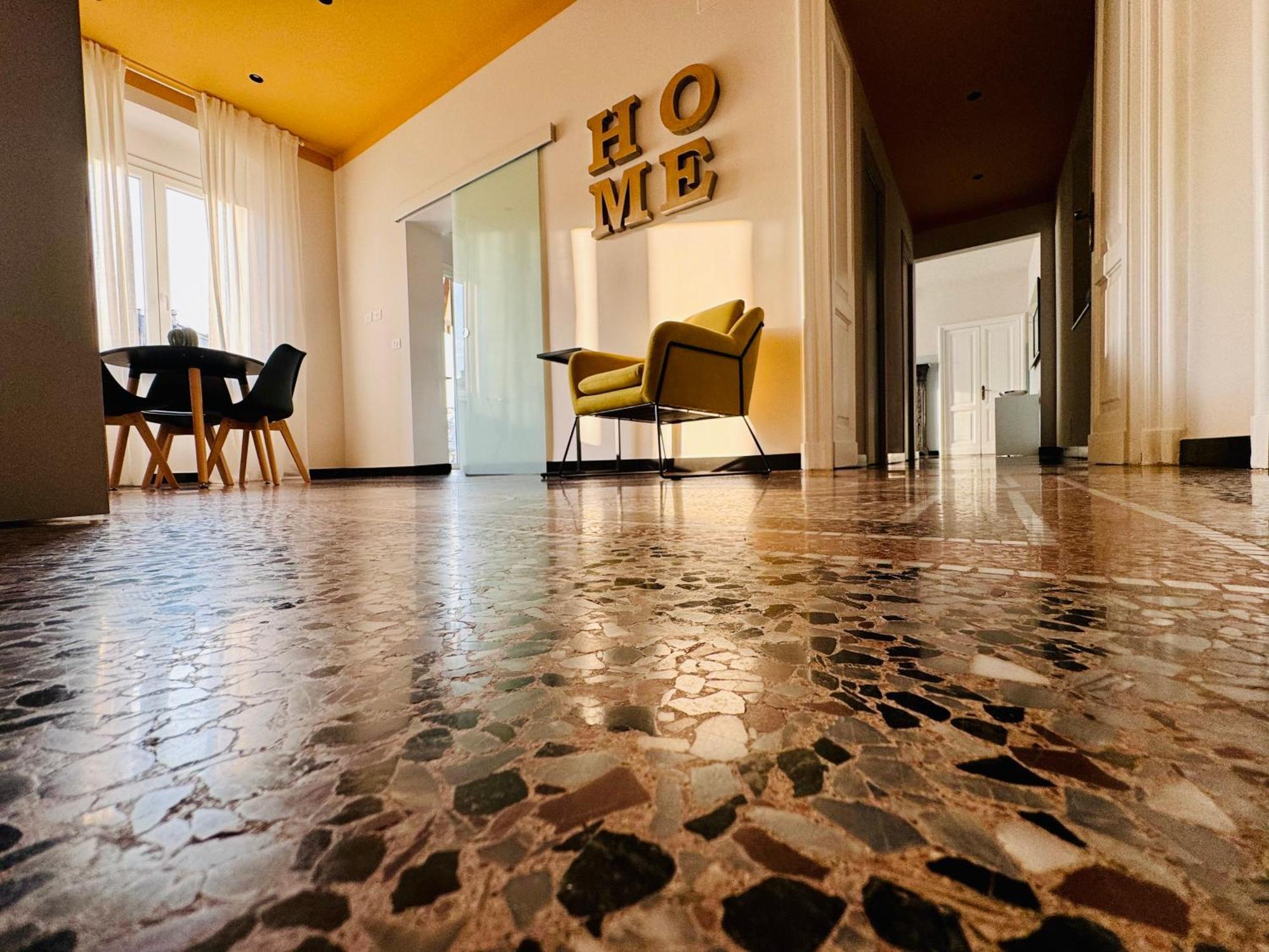 Apartment Casa Ideale Genoa